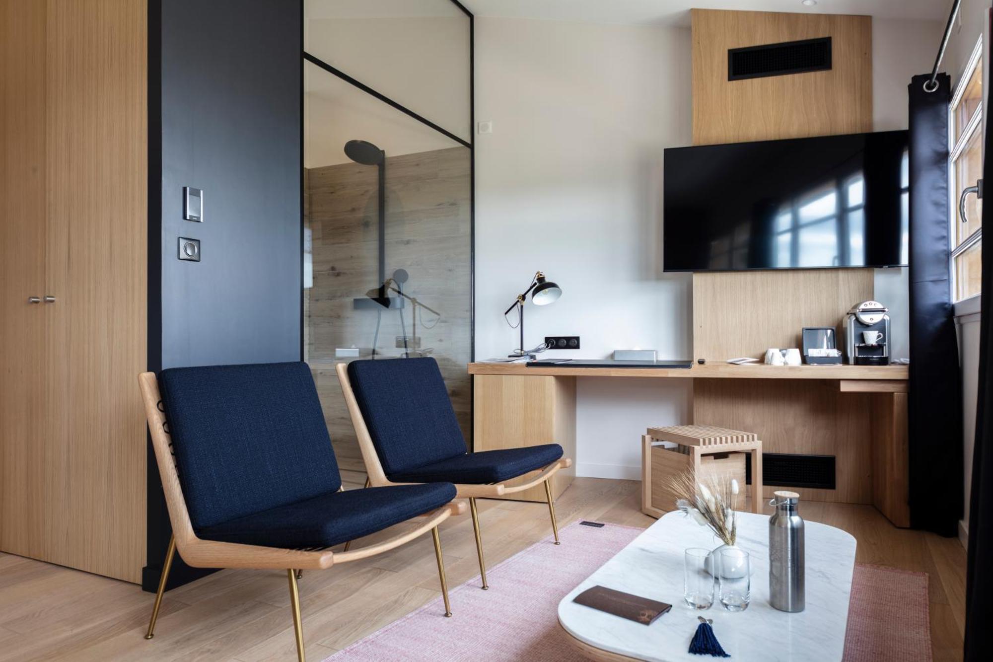 Hotel & Restaurant Origines Par Adrien Descouls - Teritoria Le Broc  Habitación foto